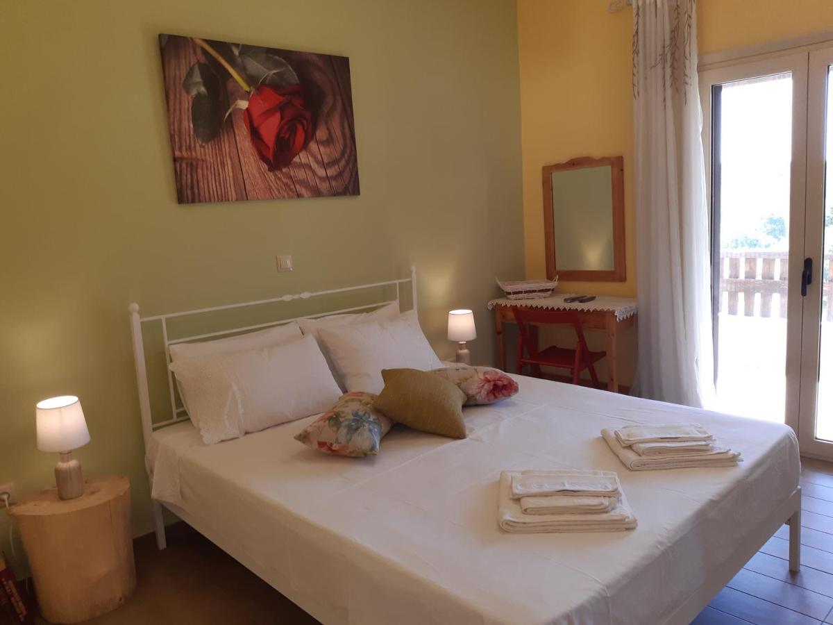 Andri House Apartment Маратиас Екстериор снимка