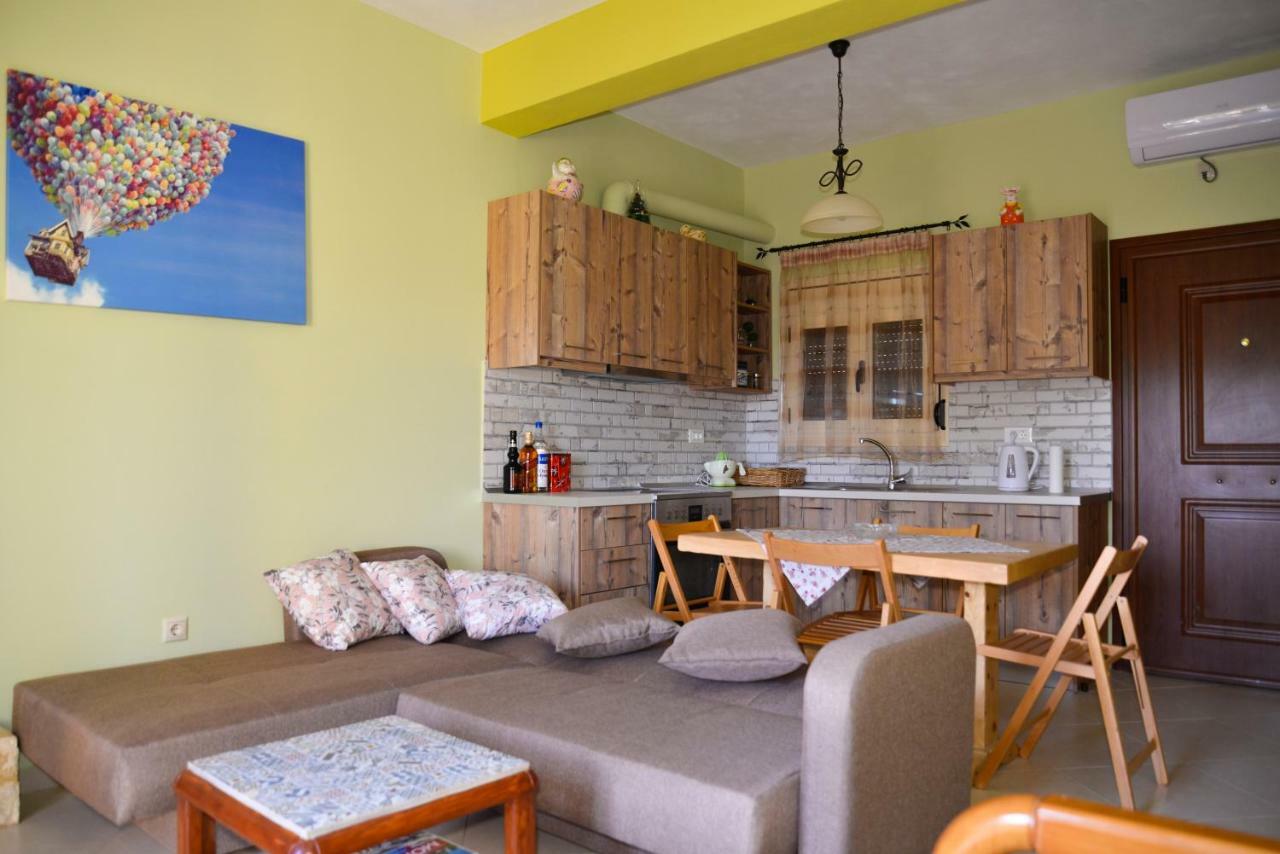 Andri House Apartment Маратиас Екстериор снимка
